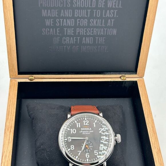 Men's Shinola runwell stainless steel 47 mm watch NWT - Picture 10 of 12